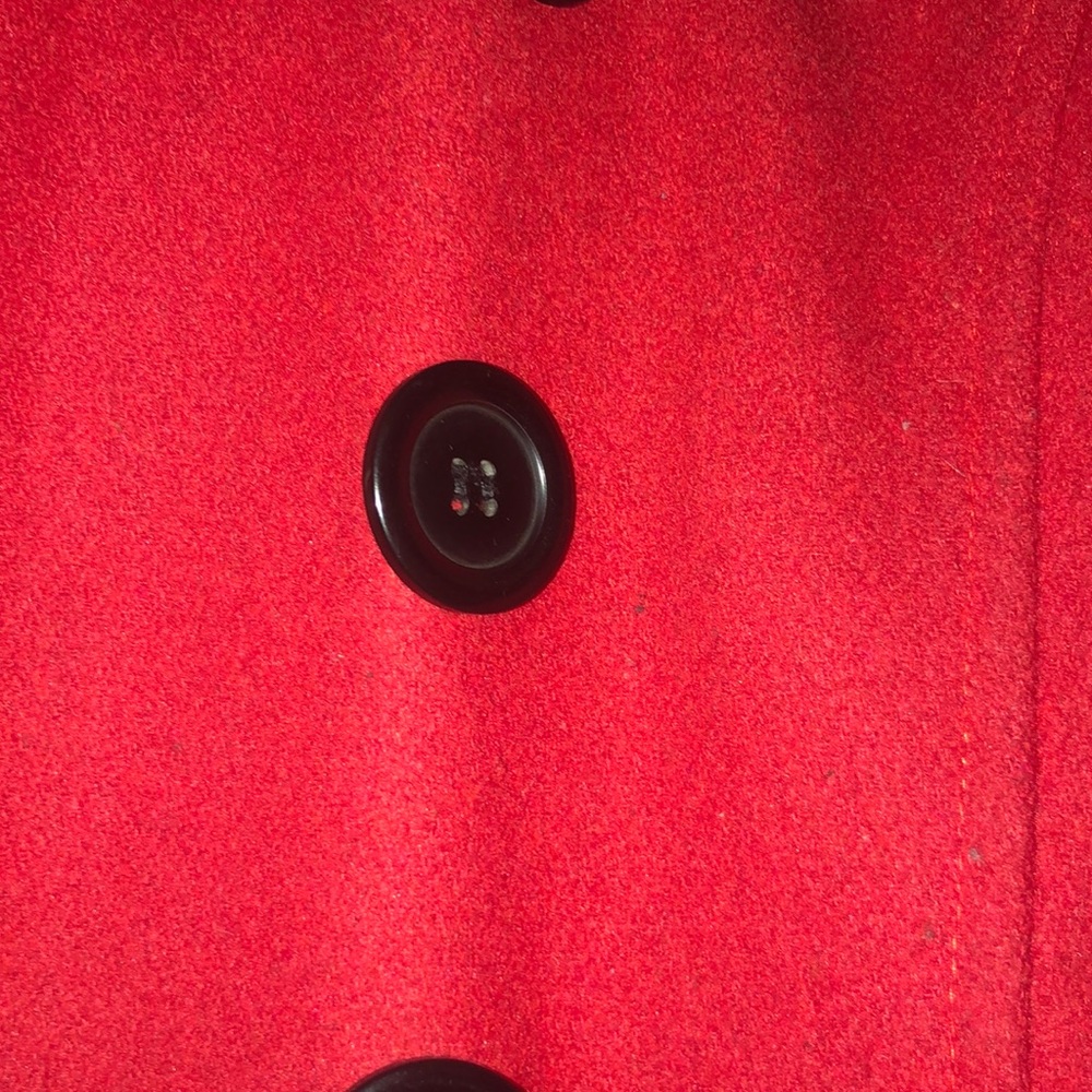 Red jacket - Picture 2 of 4